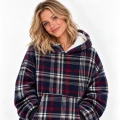 Bluza z klasyczną kratą tartanową