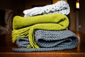 Jaki koc wybrać? Porównanie koców